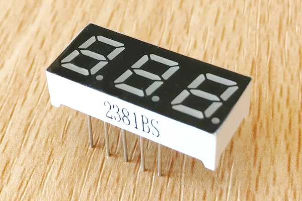 Arduino Node Jsで3桁7セグled 2381bs をダイナミック点灯により3桁同時に表示する Life With It